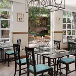Premier Hotel Quatermain 