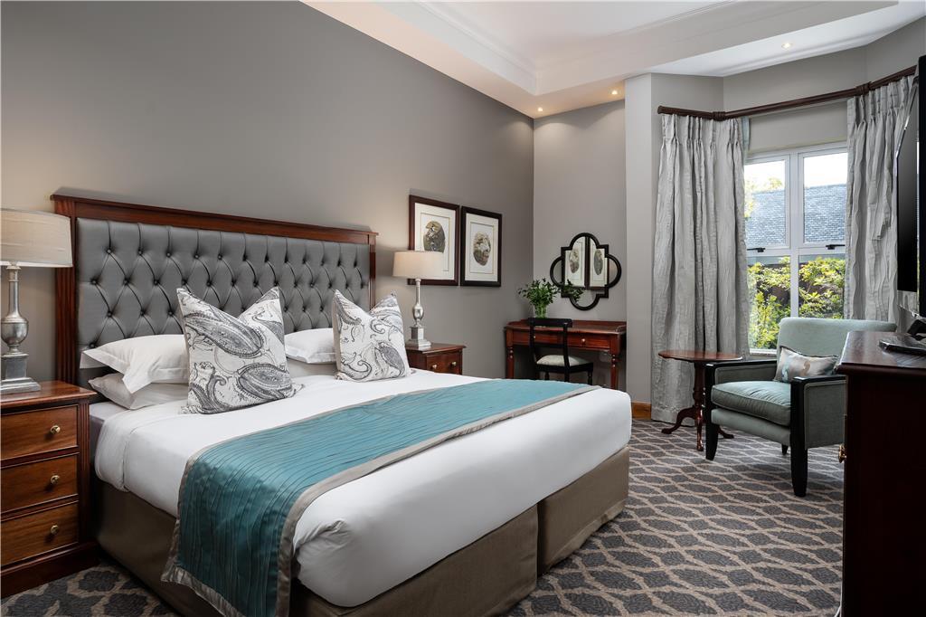 Premier Quatermain Hotel 4*